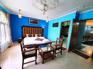 Quarto casal luxo, 1 quarto | Roupas de cama premium, escrivaninha, quartos à prova de som