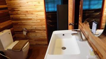Bungalow | Room amenity