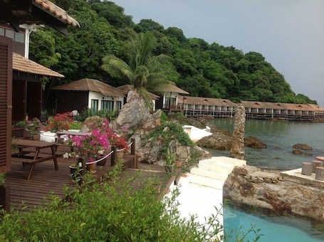 Terrace/patio. Gem Island Resort & Spa