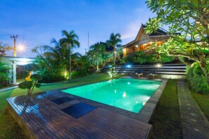 Outdoor pool - Dawas Villa (Canggu)