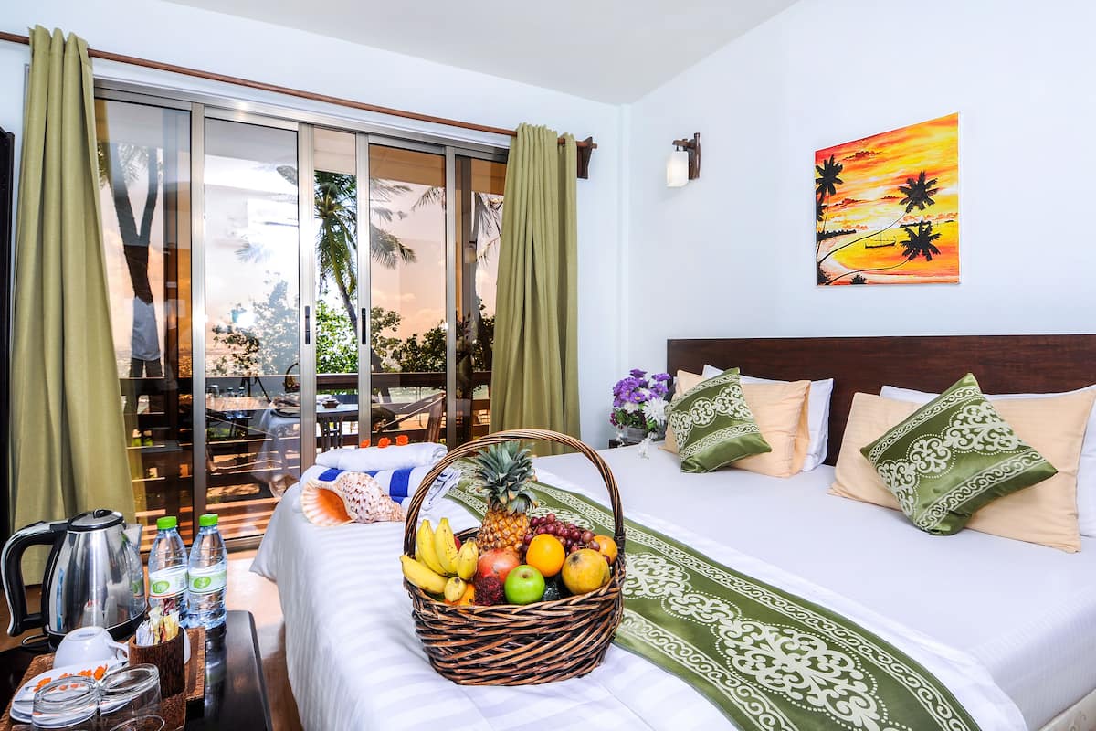 Deluxe Double Room | Minibar, in-room safe, soundproofing, cribs (surcharge)