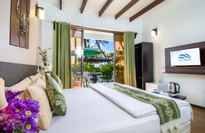 Sea View Room | Minibar, in-room safe, soundproofing, cribs/infant beds - Salt Beach Hotel (Maafushi)