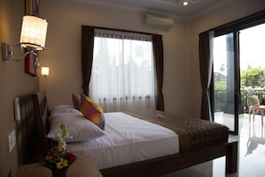 Blackout drapes, WiFi (free) - Warji House 1 (Ubud)