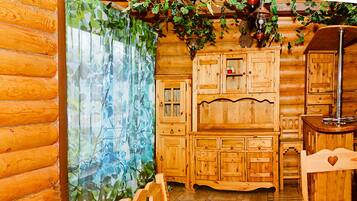 Chalet, 4 Schlafzimmer | Eigene Küche | Kühlschrank, Mikrowelle, Herdplatte, Geschirrspüler