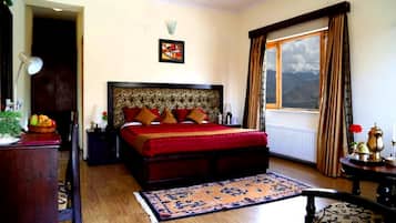 Deluxe Double Room, Garden View | Premium bedding, desk, soundproofing, rollaway beds