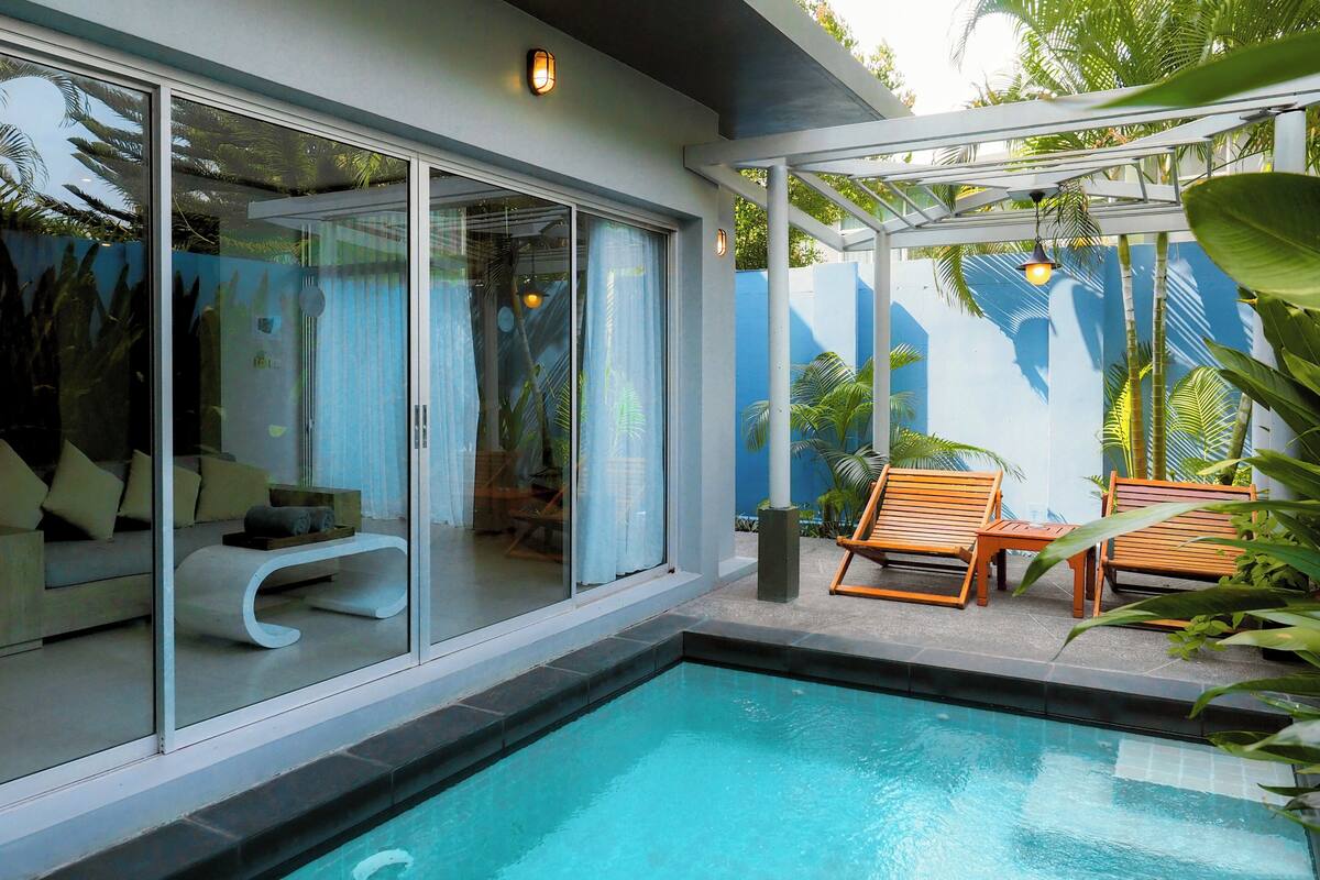 Premium One Bedroom Pool Villa | Minibar, in-room safe, individually decorated, individually furnished