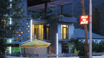 Superior Villa | Front of property - evening/night