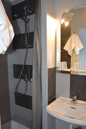 Room amenity - Hôtel de Normandie (Amiens)