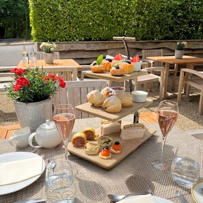 Food and drink - Hurley House Hotel (Maidenhead)