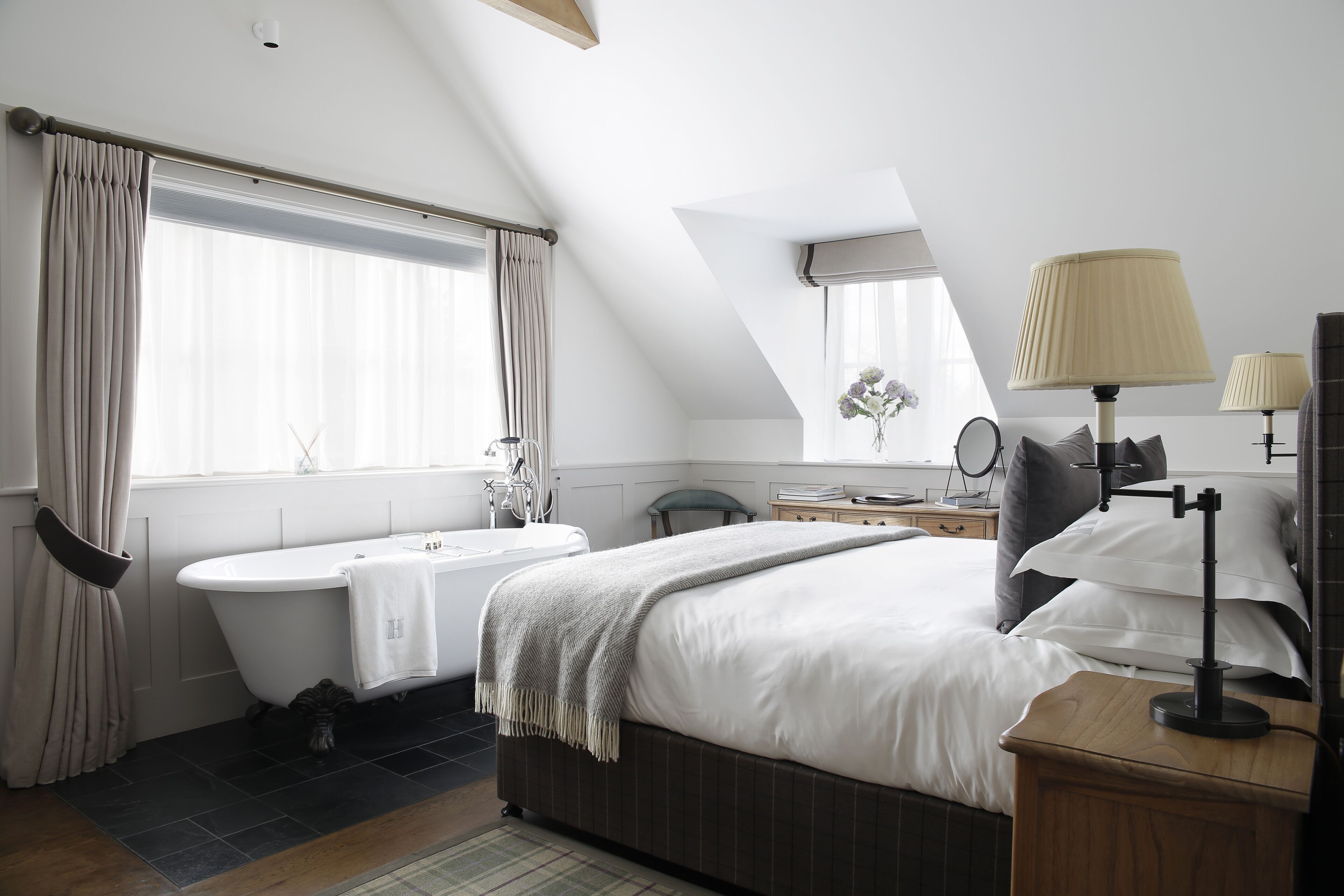 Habitación doble superior, no fumadores | Sábanas de algodón egipcio, ropa de cama hipoalergénica, minibar