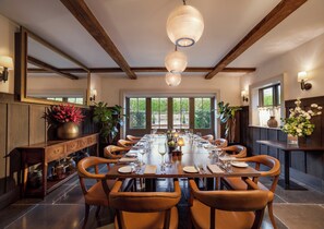 Breakfast, lunch, dinner served; Japanese cuisine  - Hurley House Hotel (Maidenhead)