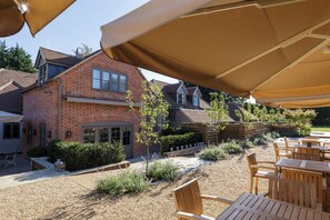 Terrace/patio - Hurley House Hotel (Maidenhead)