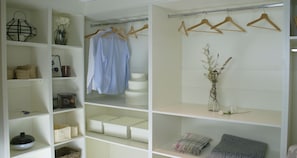 Luxury Apartment, 2 Bedrooms, City View (The Emerald) - St Anns Square Apartments (Manchester)