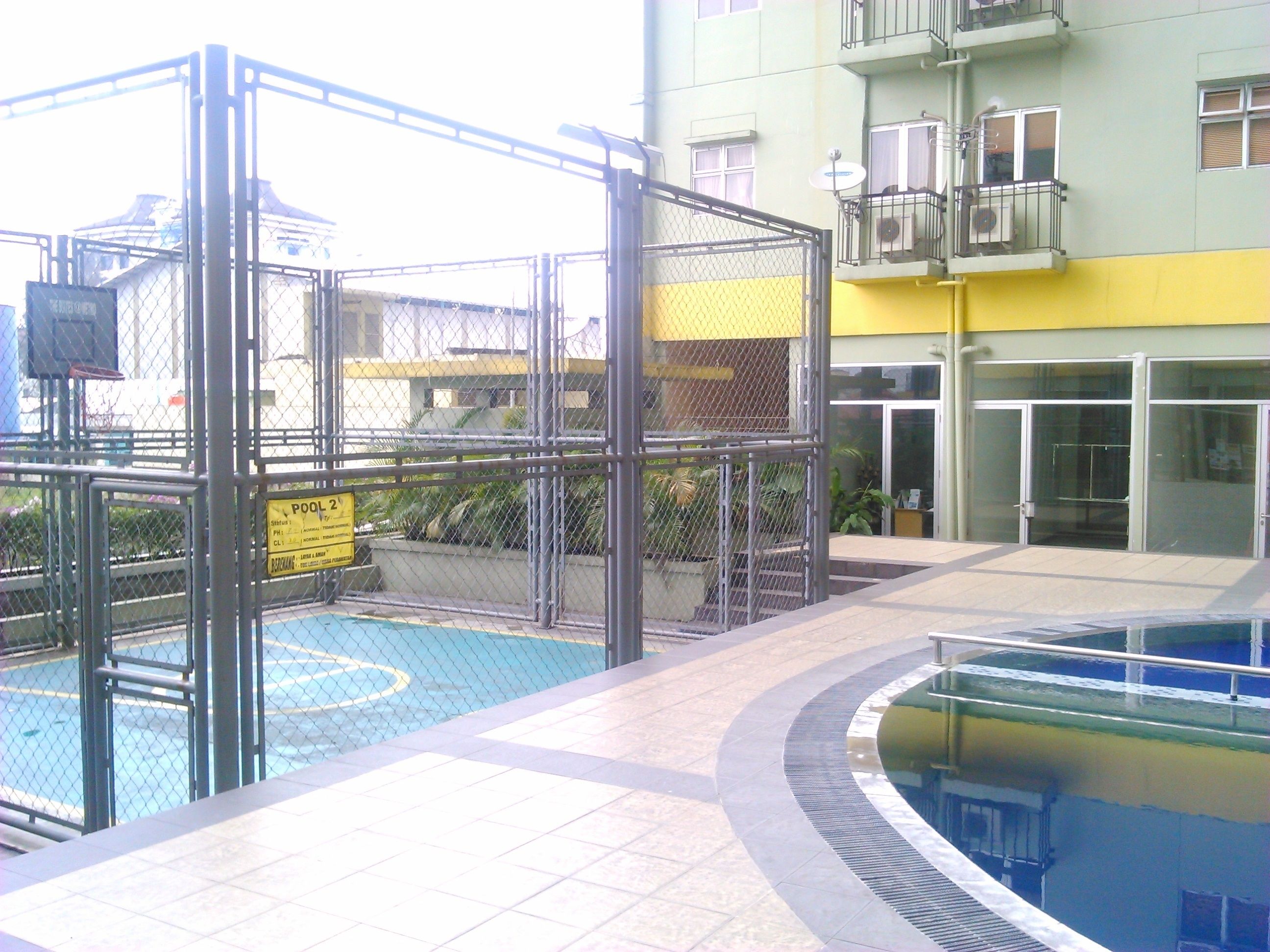 Kolam renang
