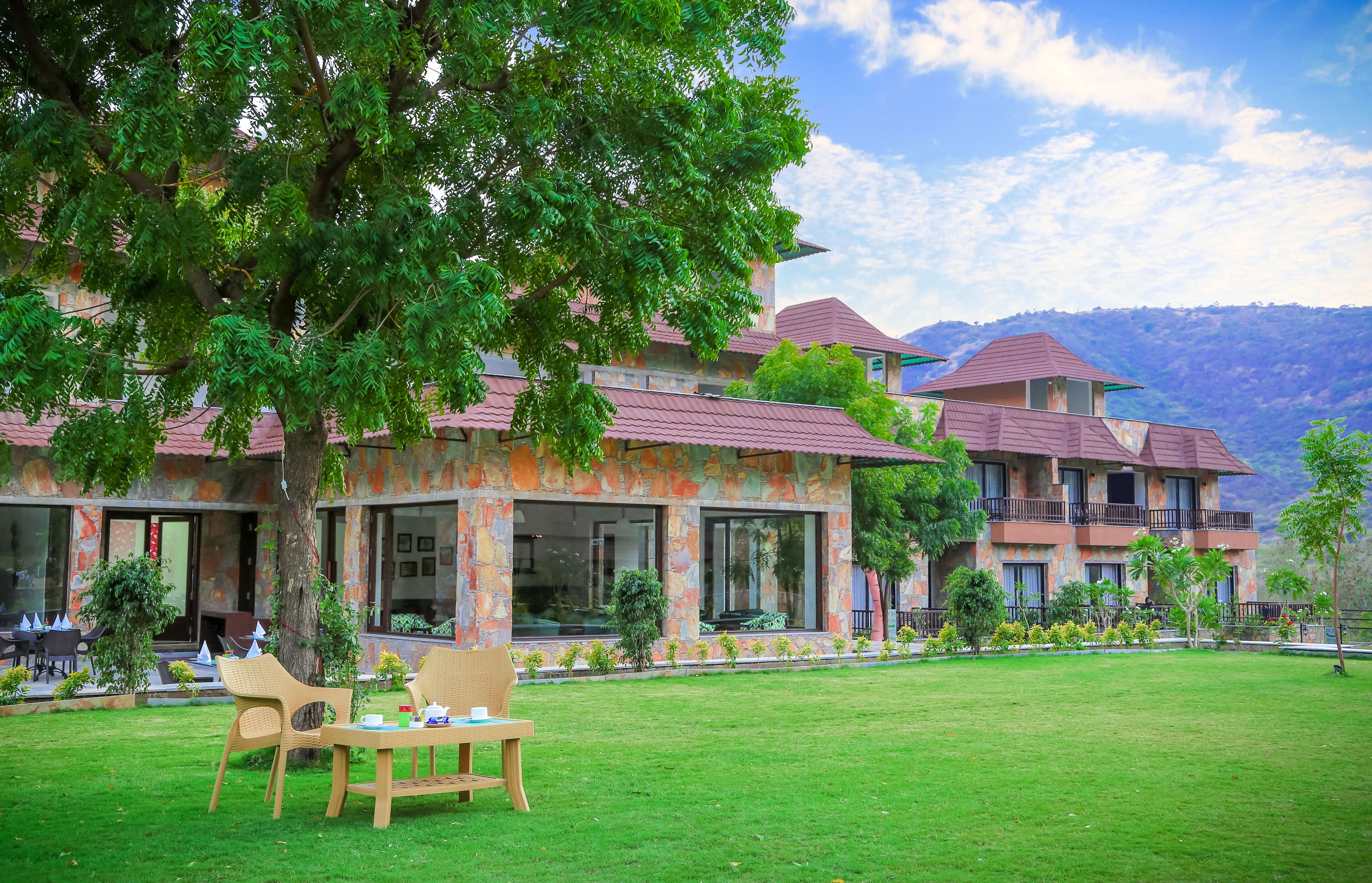 children’s play area – outdoor