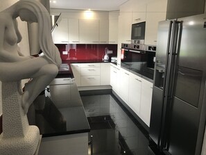 奢華頂層客房, 1 間臥室, 浴缸, 複式 | 1 間睡房、高級寢具、熨斗/熨衫板、免費 Wi-Fi