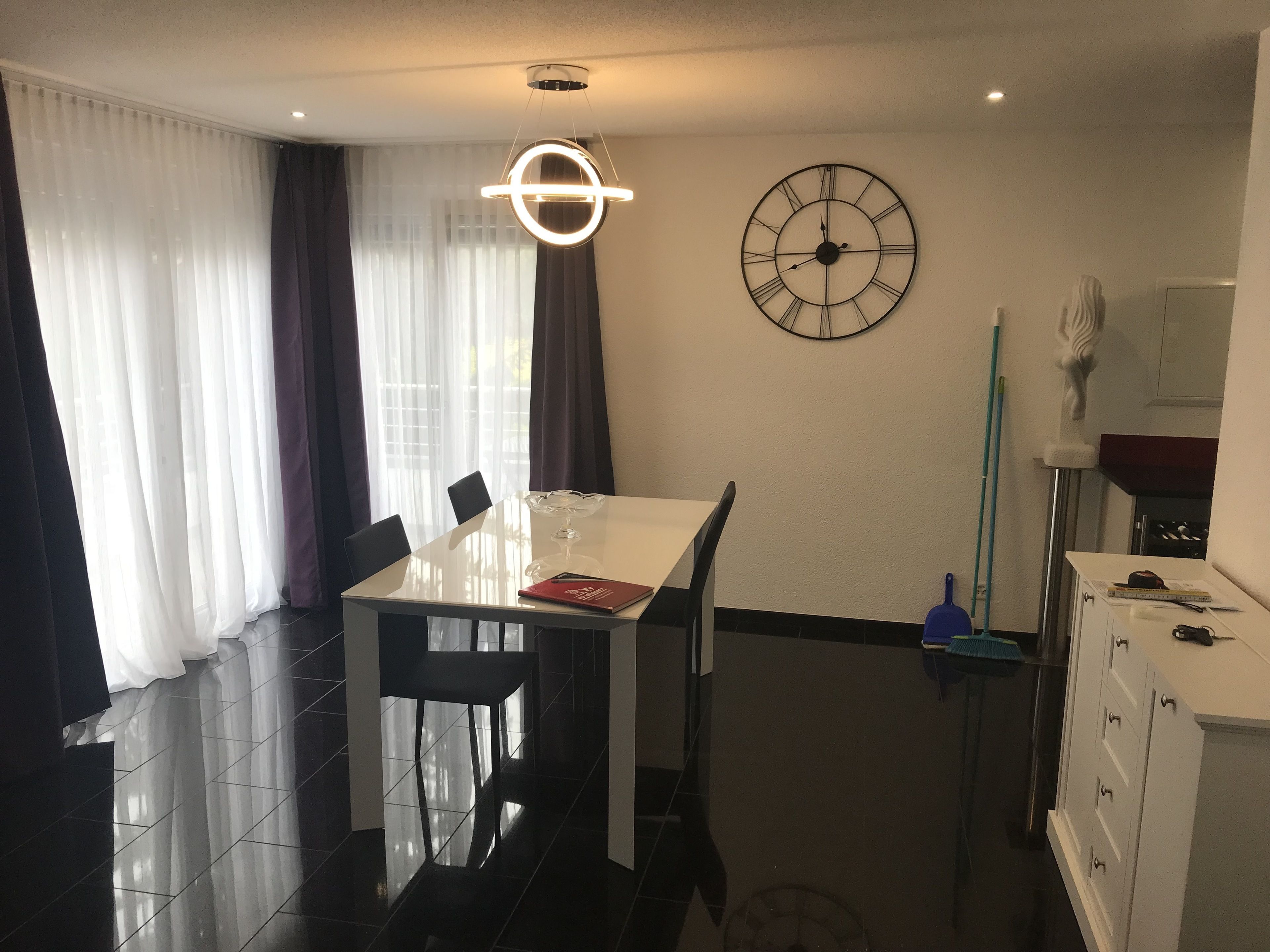 Luxury Penthouse, 1 Bedroom, Bathtub, Mezzanine (AKTION) | 1 bedroom, premium bedding, iron/ironing board, free WiFi
