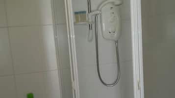 Apartment, 2 Bedrooms | Bathroom