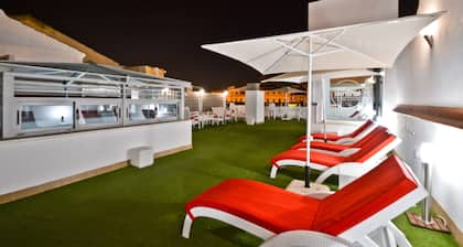 The Zentral Arenal Suites