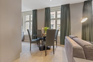 In-room dining - Forenom Apartments Oslo Opera (Oslo)