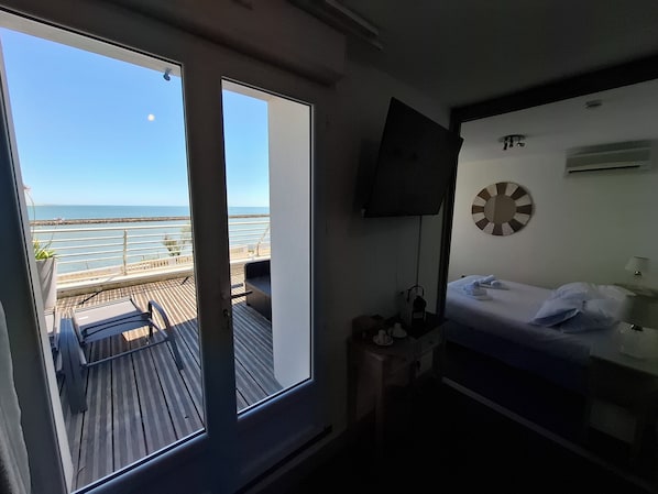 Suite, Terrace, Sea View | In-room safe, soundproofing, iron/ironing board, rollaway beds