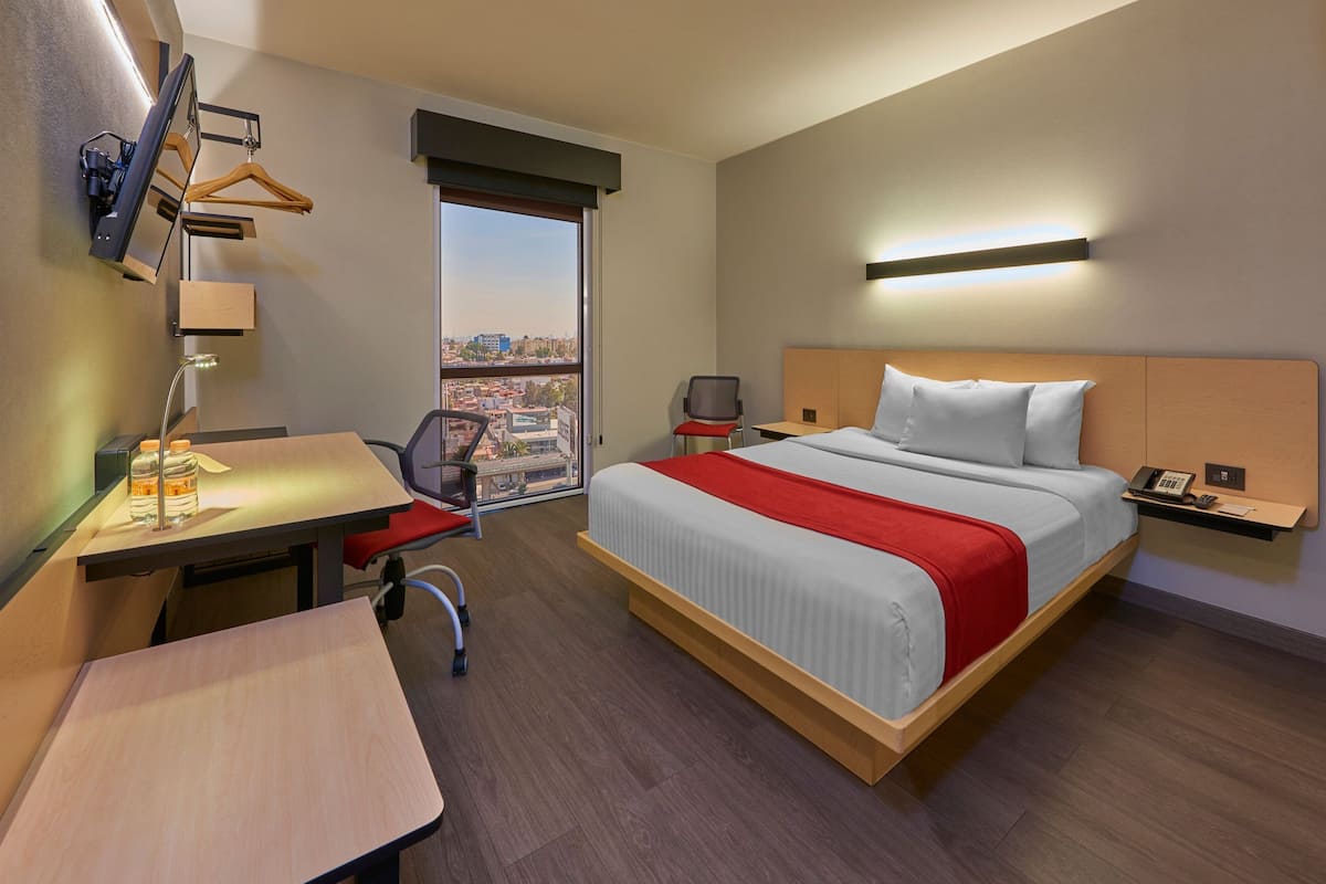 Room, 1 Queen Bed, Non Smoking
