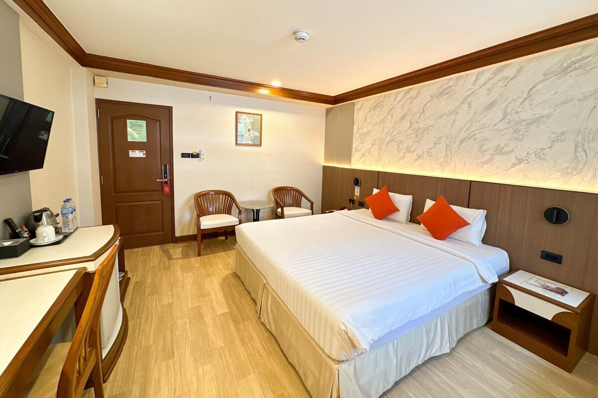 Standard Double, 1 Double Bed
