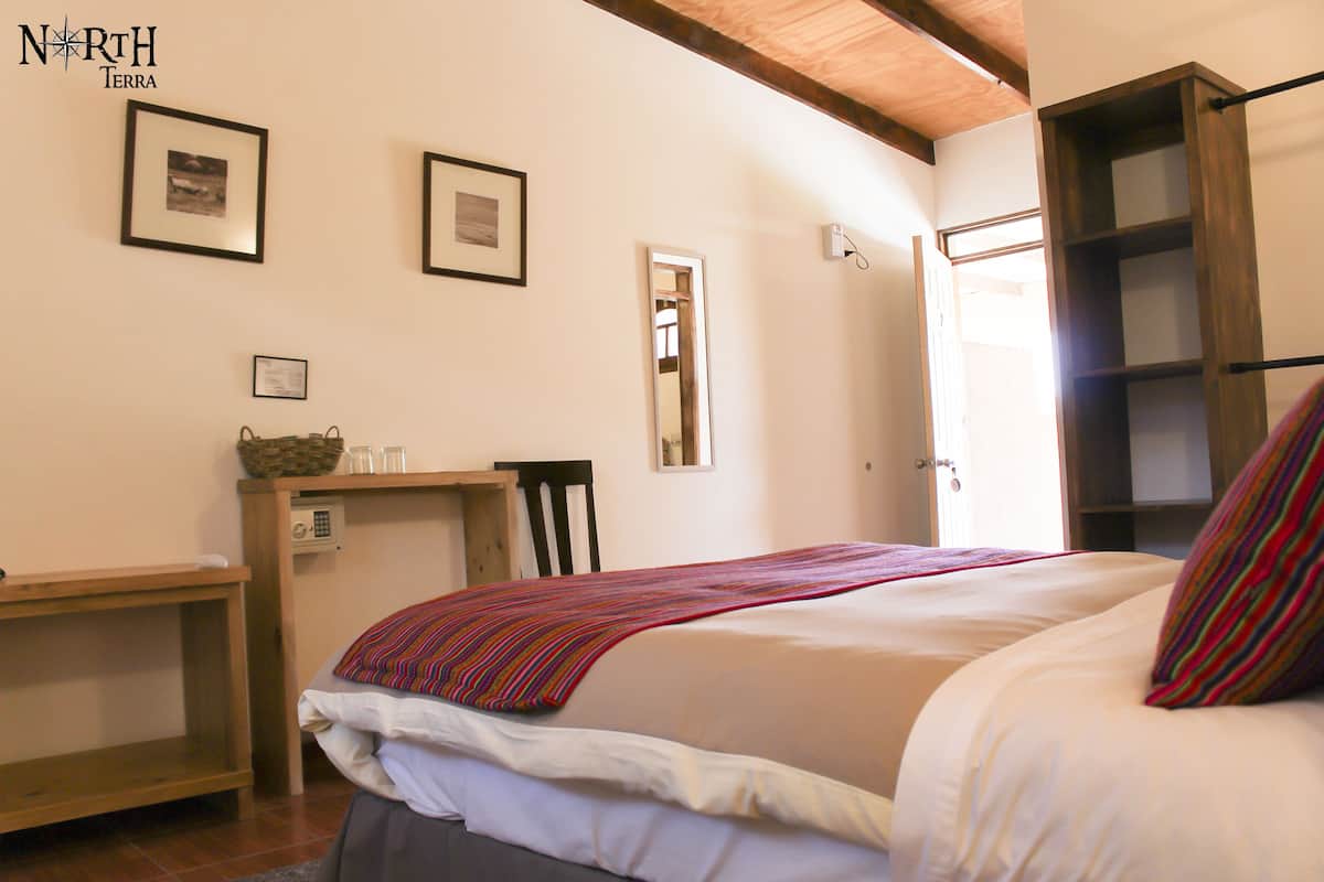 Deluxe Double Room, Pool View