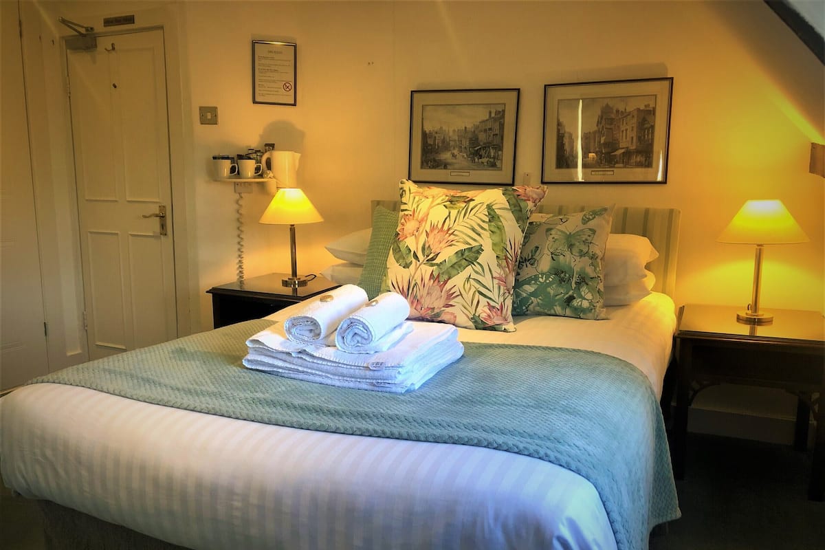 Double Room, Ensuite, Garden View (Small ) | 1 bedroom