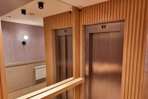 Elevator