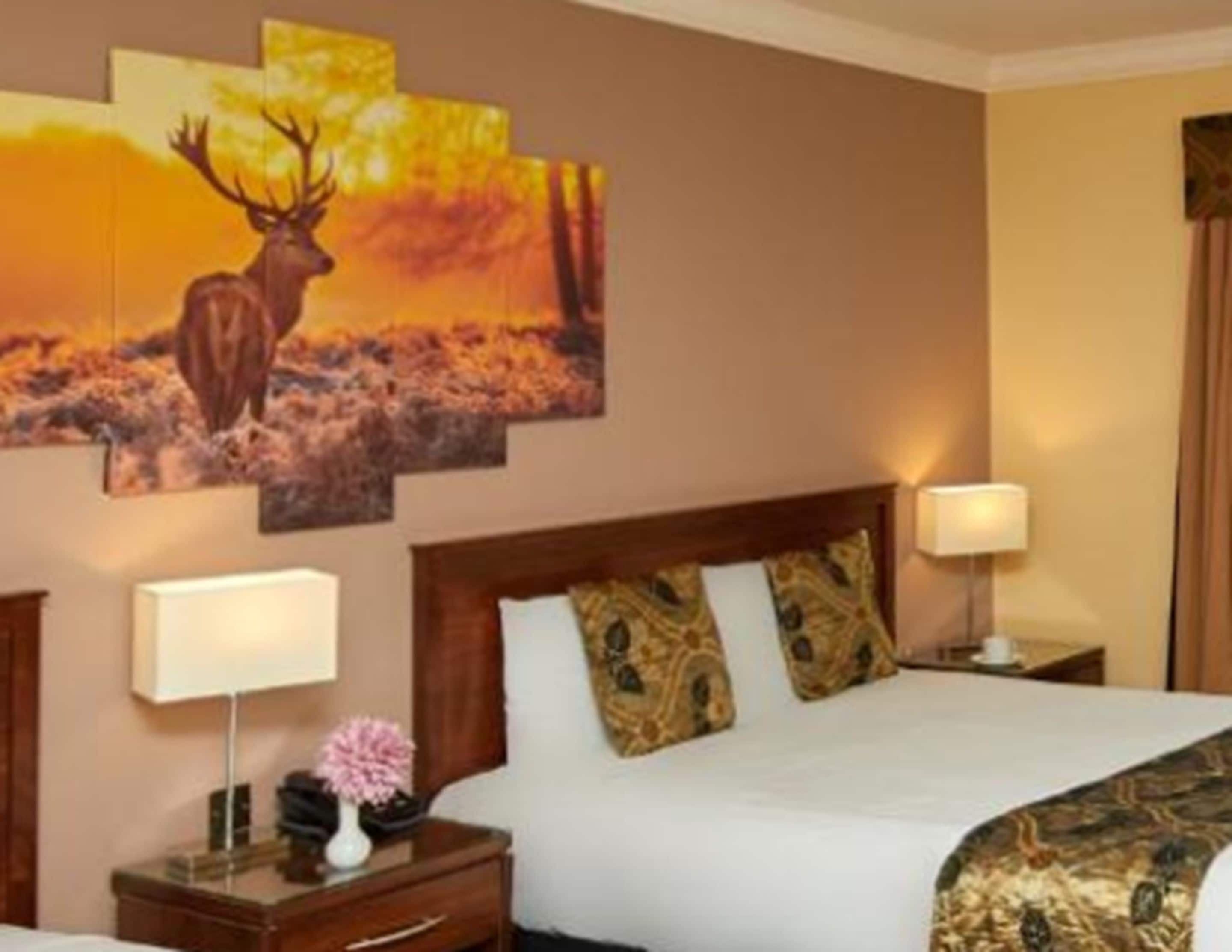 Photo - Eviston House Hotel