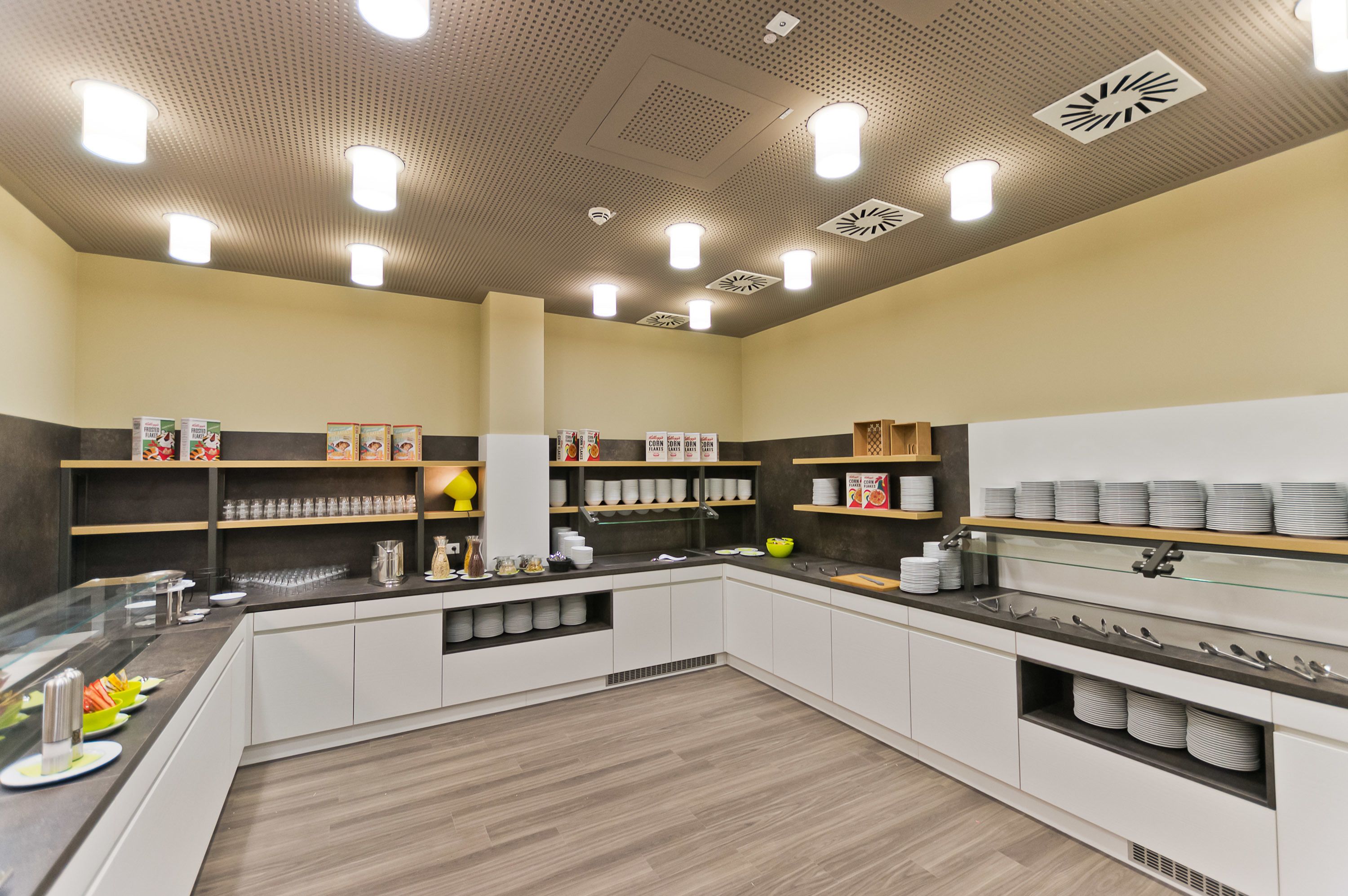 daily buffet breakfast (eur 16 per person)