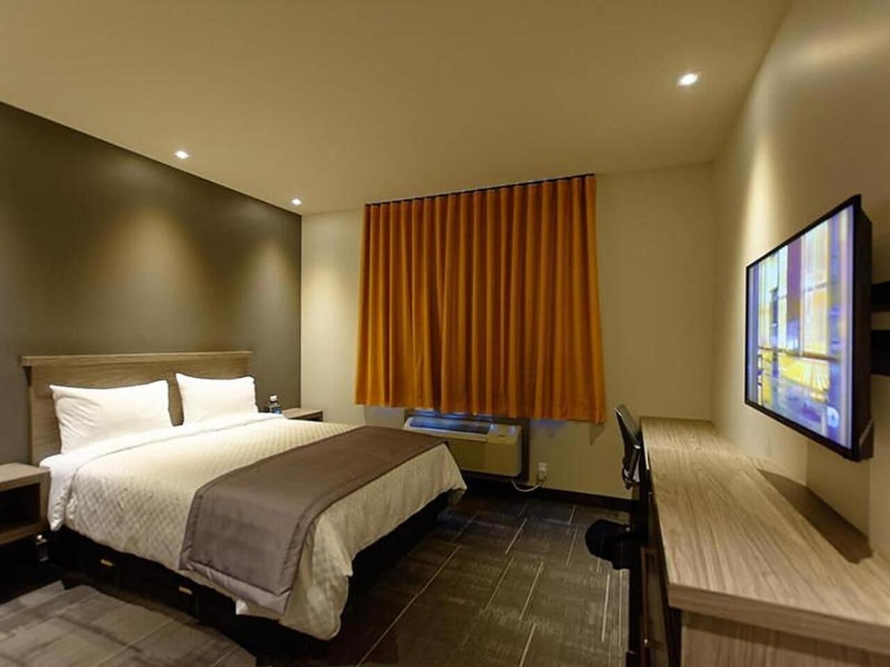 1 bedroom, in-room safe, soundproofing, iron/ironing board