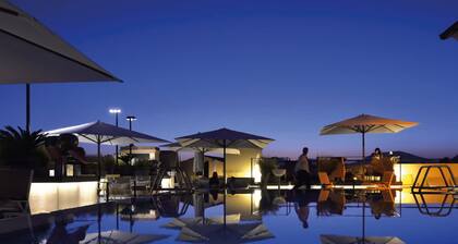 EQC Hotel 566