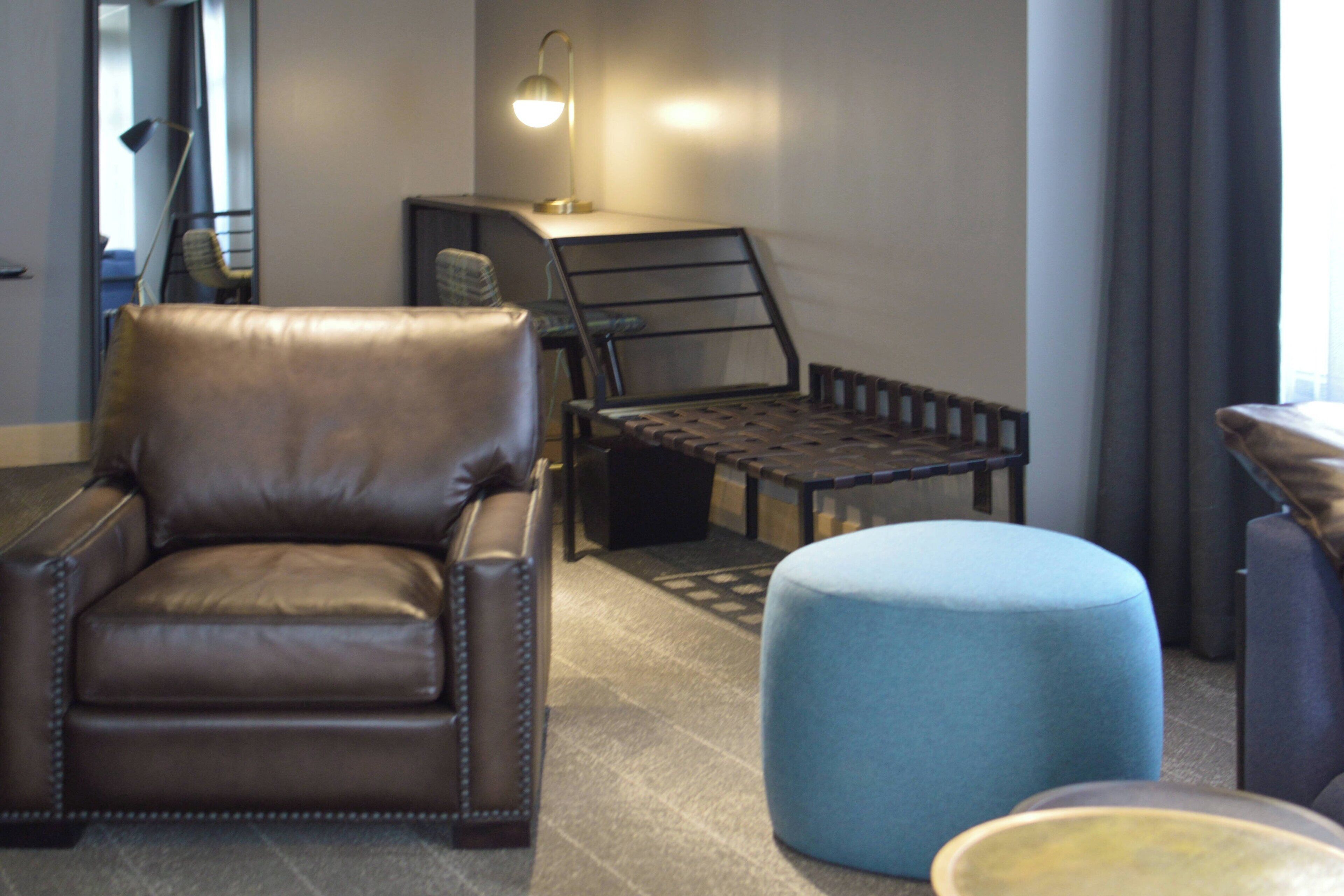 suite, 1 king bed, corner | 1 bedroom, down duvets, desk, blackout curtains