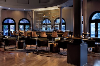 Renaissance Reno Downtown Hotel & Spa