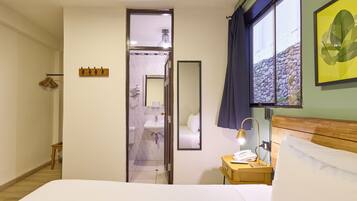 In-room safe, desk, laptop workspace, soundproofing
