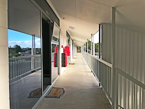 Terrace/patio - Ellerslie Palms Motel (Auckland)