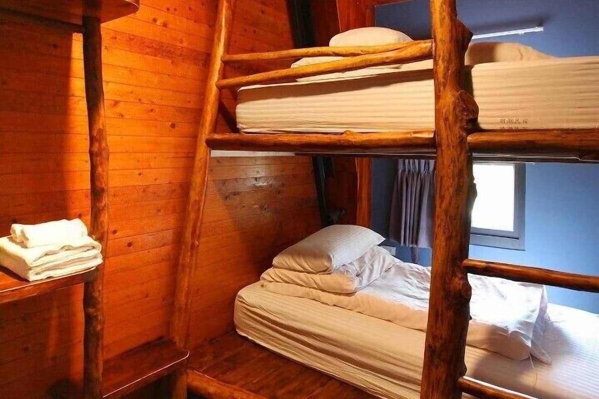 Blackout curtains, free WiFi, bed sheets