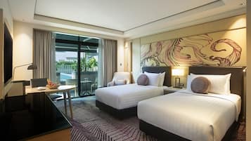 1 bedroom, premium bedding, minibar, in-room safe