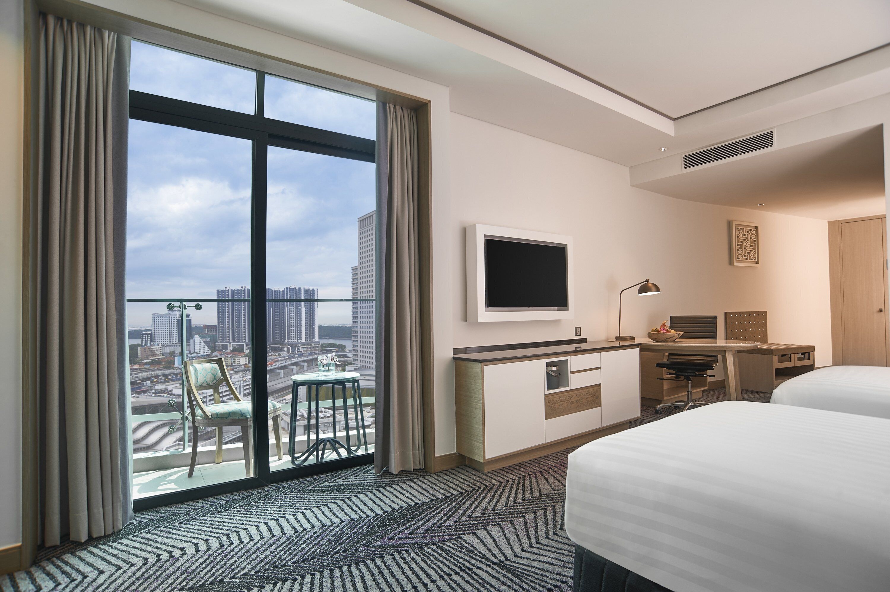 Premium bedding, minibar, in-room safe, desk