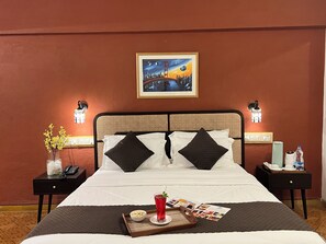 Classic Junior Suite | Desk, rollaway beds, WiFi, bed sheets - Konkan Crown Resort & Club Sawantwadi (Sawantwadi)