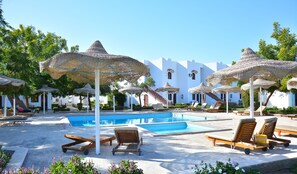 2 outdoor pools - Desert View Sharm Hotel (Sharm El Sheikh)