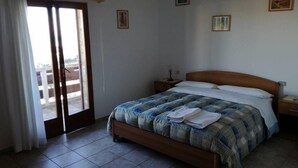 Double Room - Eremo dei Poeti Country House (Mosciano Sant'Angelo)