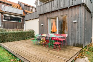 Deluxe Apartment, 4 Bedrooms | View from room