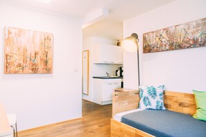 Apartment, 1 Bedroom | Living area