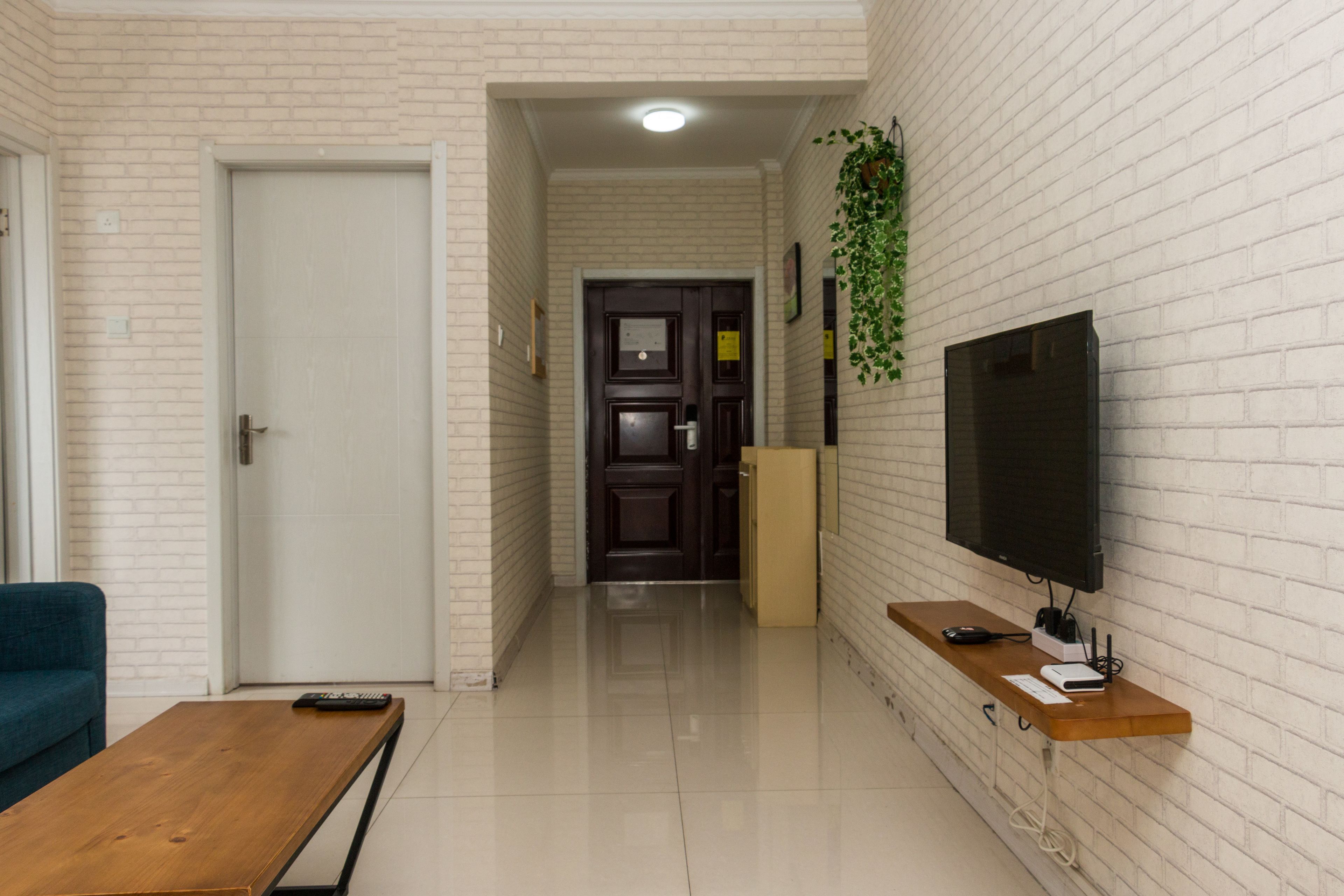 superior apartment, 2 bedrooms | living area | flat-screen tv, pay films