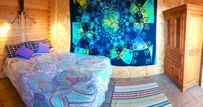 Basic Double Room | Individually decorated, individually furnished, iron/ironing board - Hostel Los Duendes Del Sur (Arona)