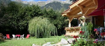 Hotel Arveyron Open House