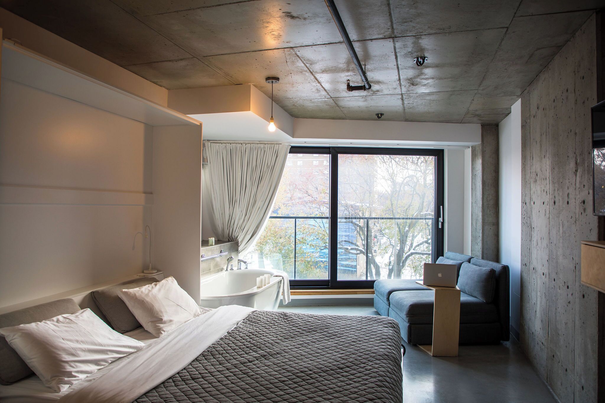 Phòng đôi Deluxe, 1 giường cỡ king, bồn tắm | Quang cảnh từ phòng